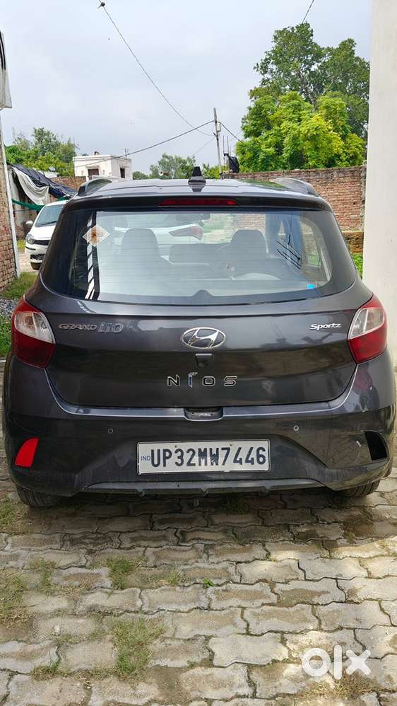 Hyundai I10 Grand Nios Petrol + Cng 2022