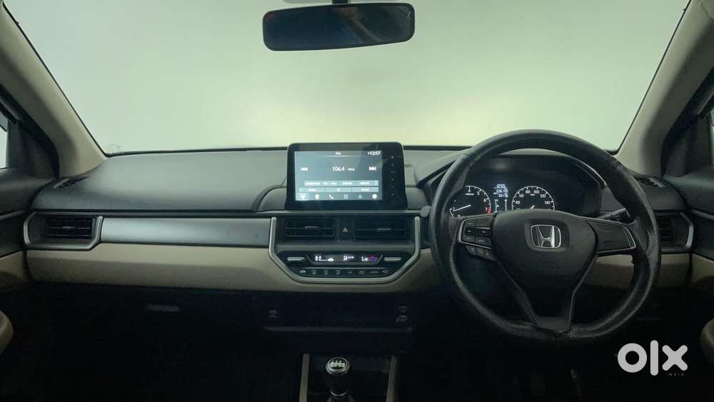 Honda Elevate V Mt, 2023, Petrol