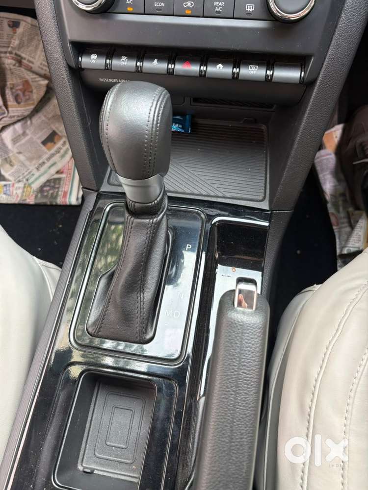 Mahindra Xuv700 2.2 Ax 5 Diesel At 7 Str, 2025, Diesel