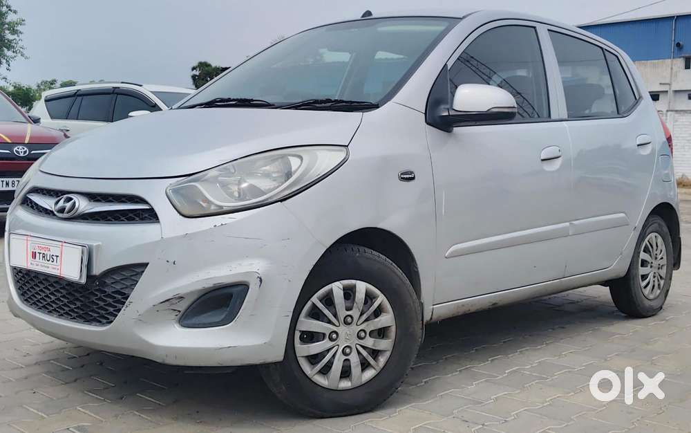 Hyundai I10 Sportz, 2013, Petrol