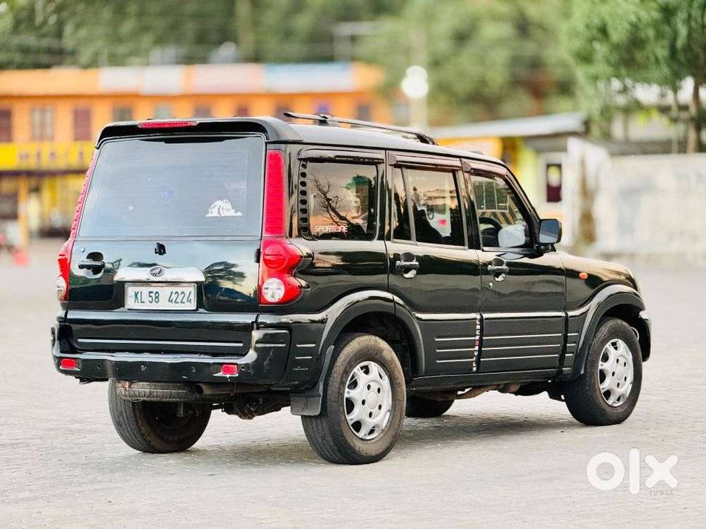 Mahindra Scorpio 2.6 Turbo 9 Str, 2006, Diesel