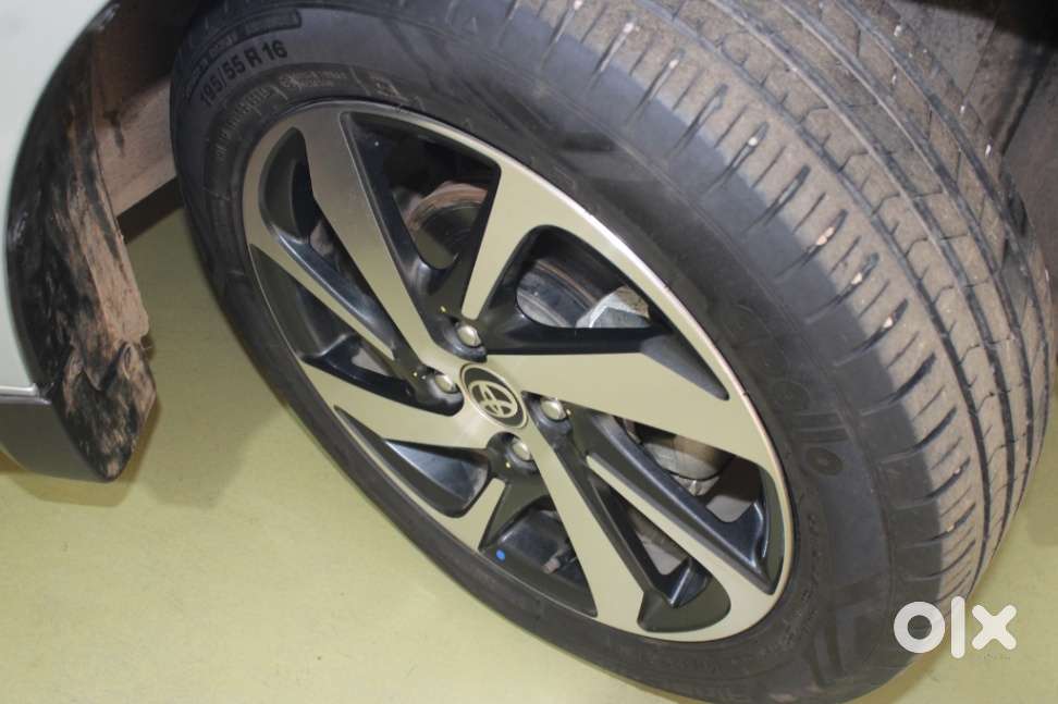 Toyota Glanza G Manual, 2024, Petrol