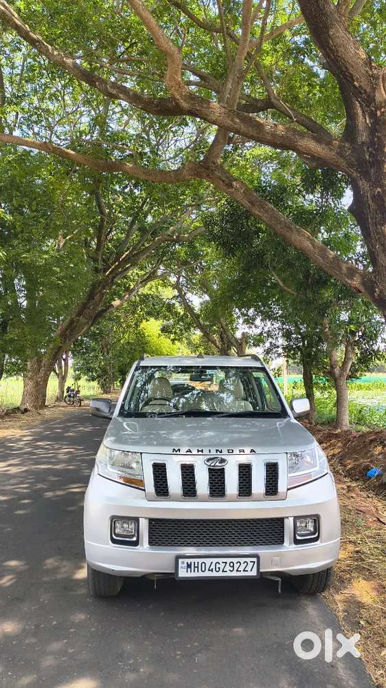 Mahindra Tuv 300 2015 Diesel Well Maintained