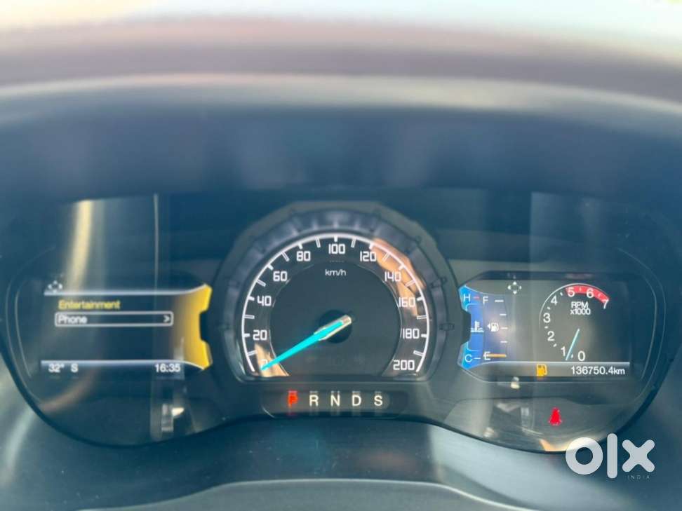 Ford Endeavour 3.2 Titanium At 4x4, 2016, Diesel