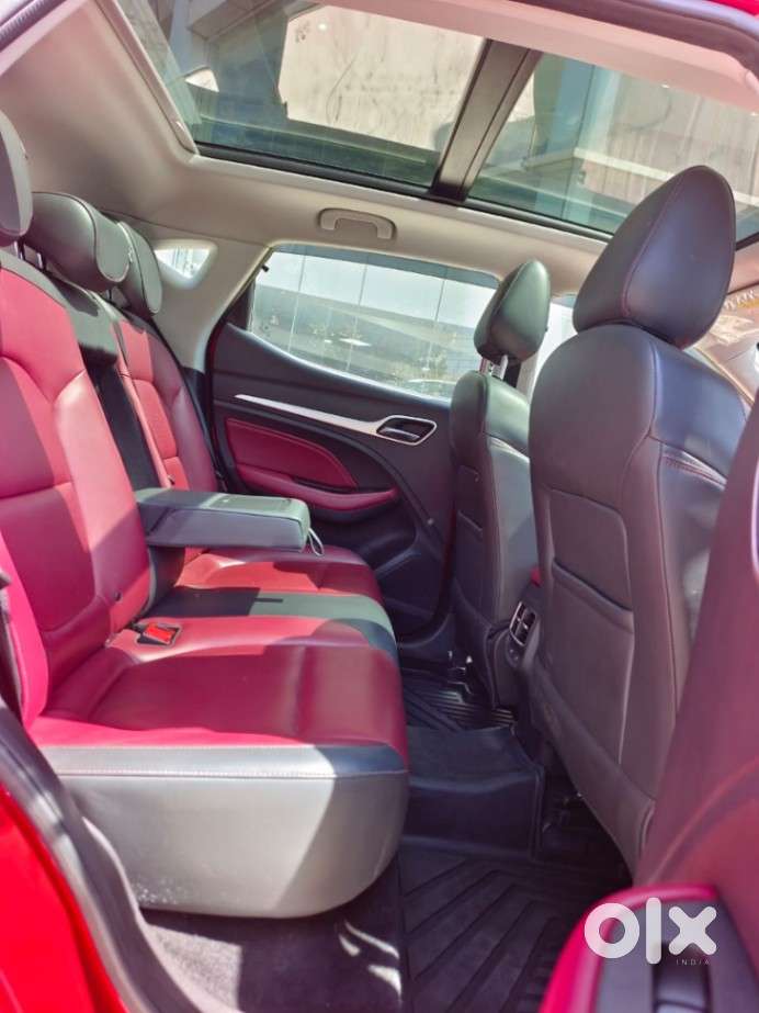 Mg Astor 1.5 Savvy Cvt S Red, 2022, Petrol