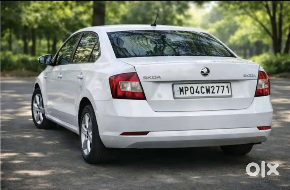 Skoda Rapid 2018 Petrol