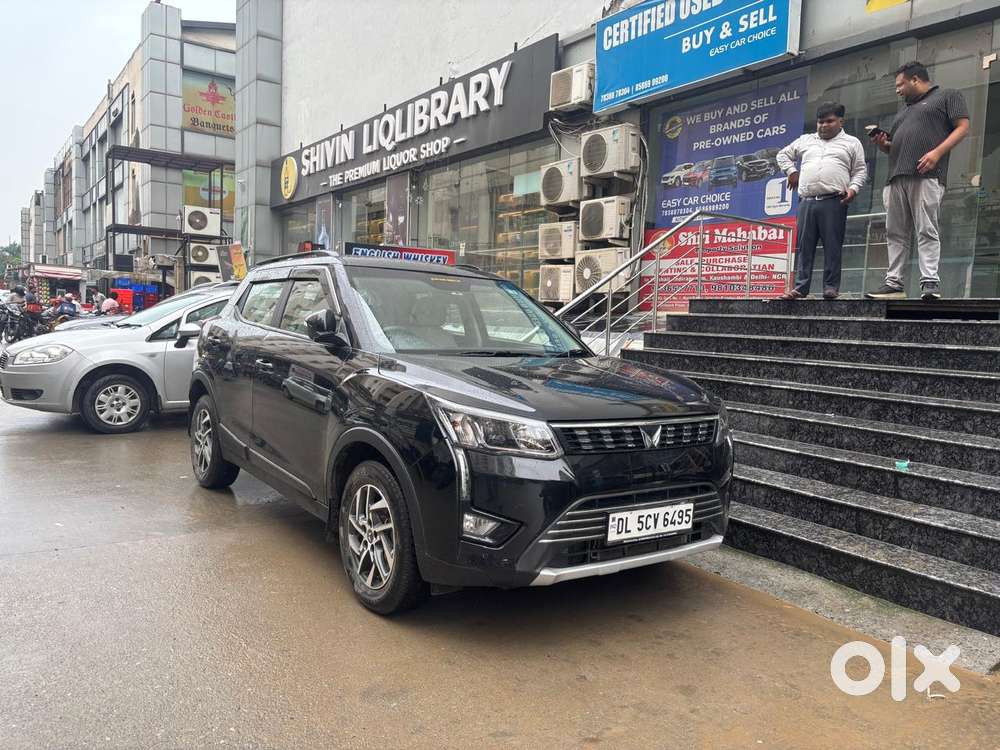 Mahindra Xuv300 W8 Option, 2023, Petrol