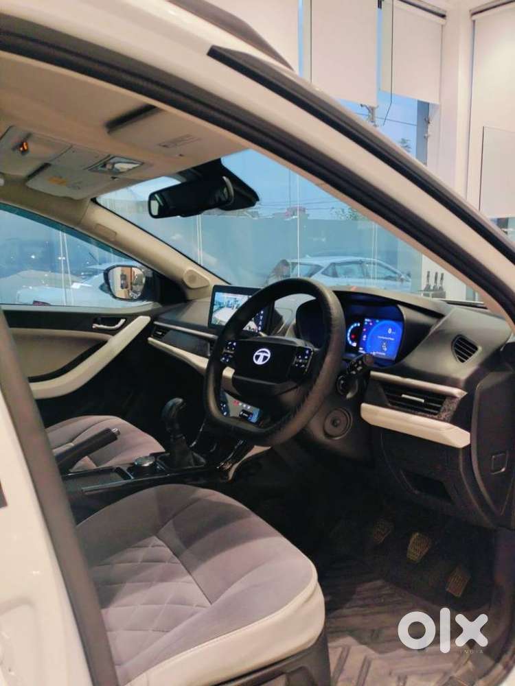 Tata Nexon Creative Plus S 1.5 Revotorq Diesel 6 Mt, 2024
