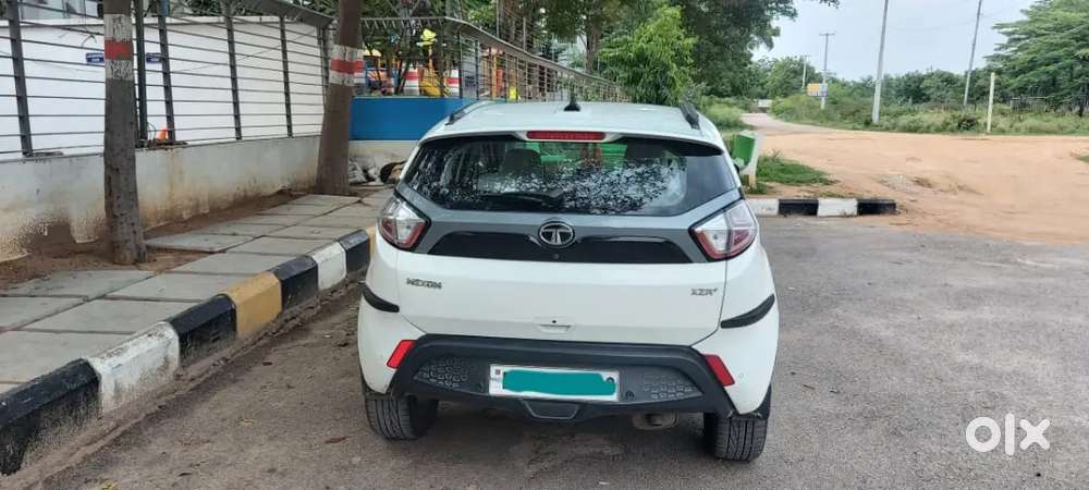 Tata Nexon 2019 Revotron Automatic