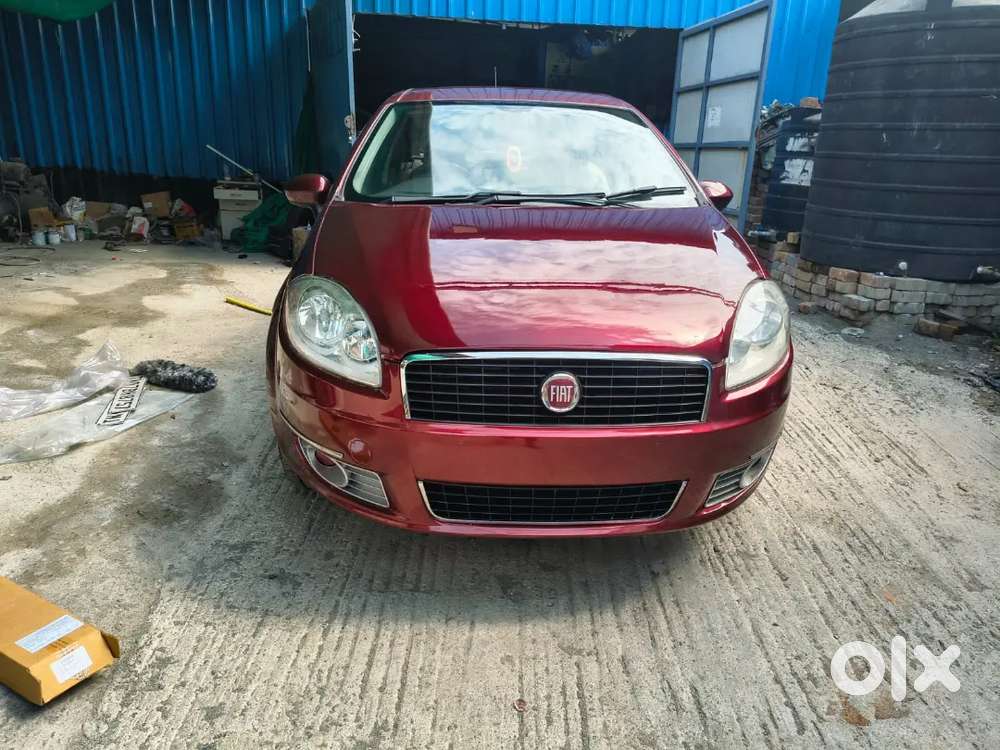 Fiat Linea Emotion 2010 Model