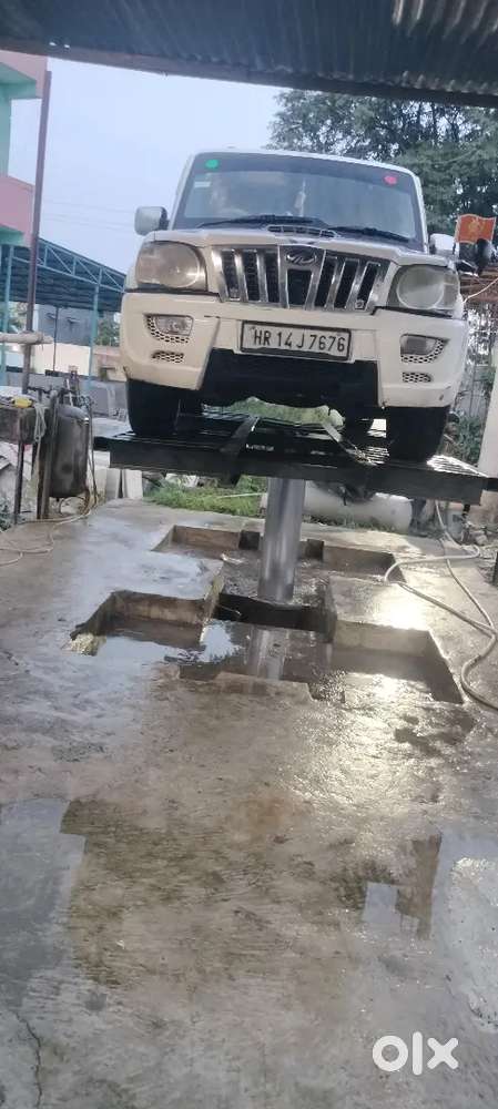Mahindra Scorpio 2013 Diesel Manual