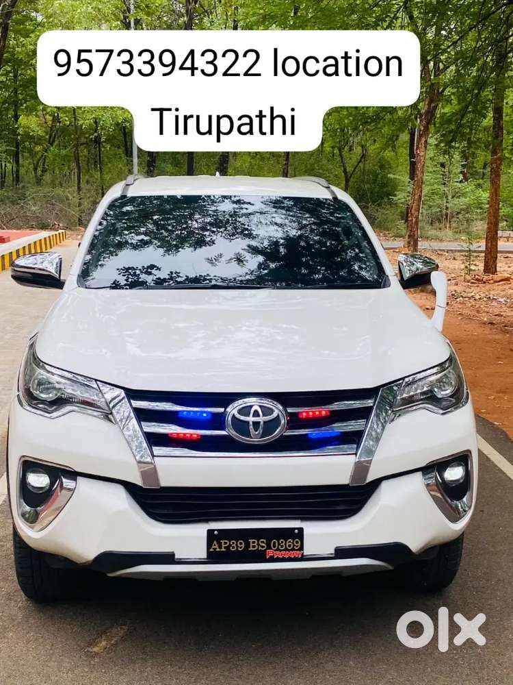 Toyota Fortuner Legender 2019 Variant