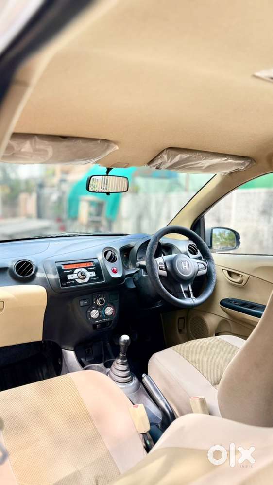 Honda Amaze 2015 Diesel Well Maintained
