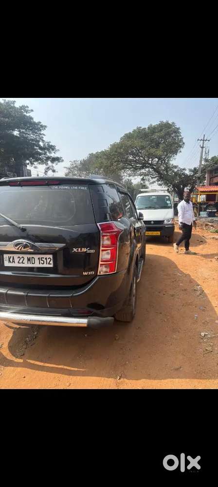 Mahindra Xuv500 2015