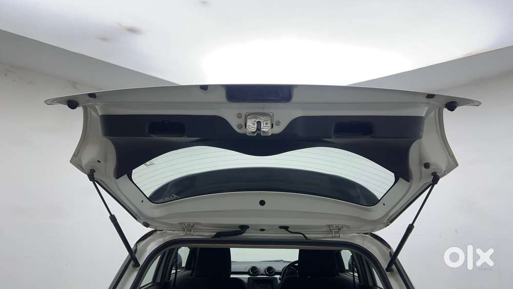 Maruti Suzuki Swift Amt Zxi, 2019, Petrol