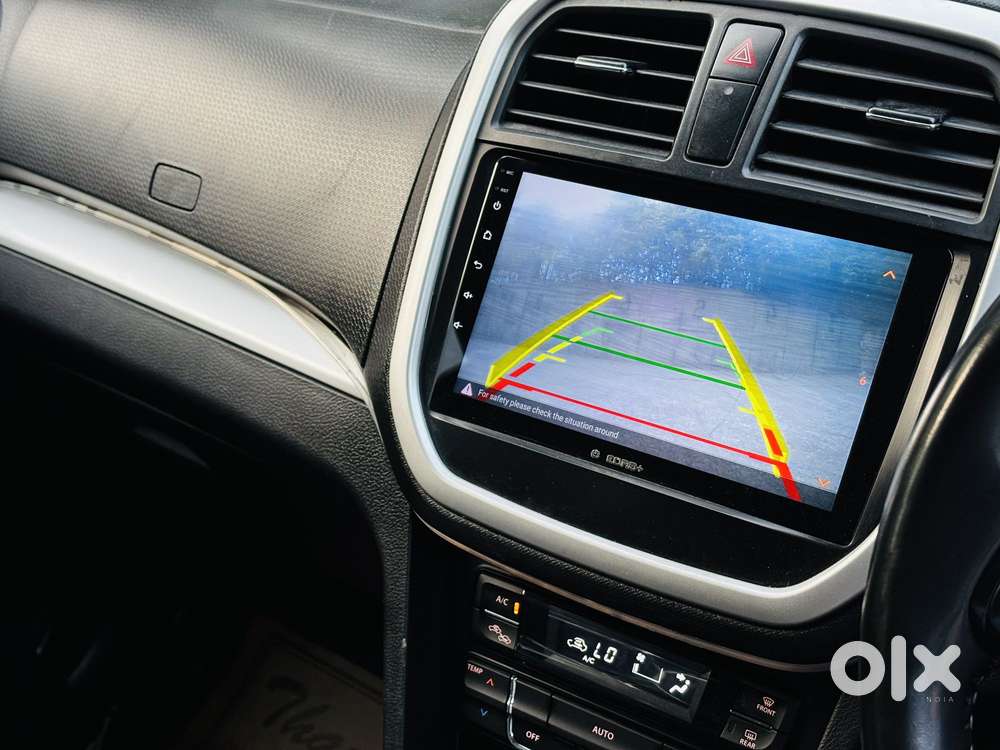 Maruti Suzuki Brezza Vxi At, 2022, Petrol