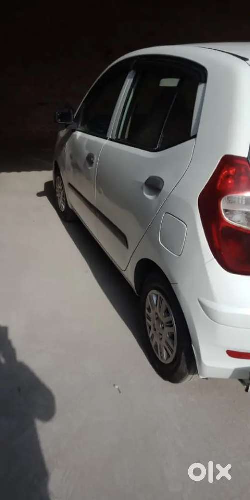 Hyundai I10 2012 Petrol Well Maintained,