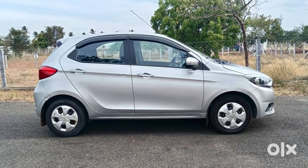 Tata Tiago 1.05 Revotorq Xt, 2017, Petrol
