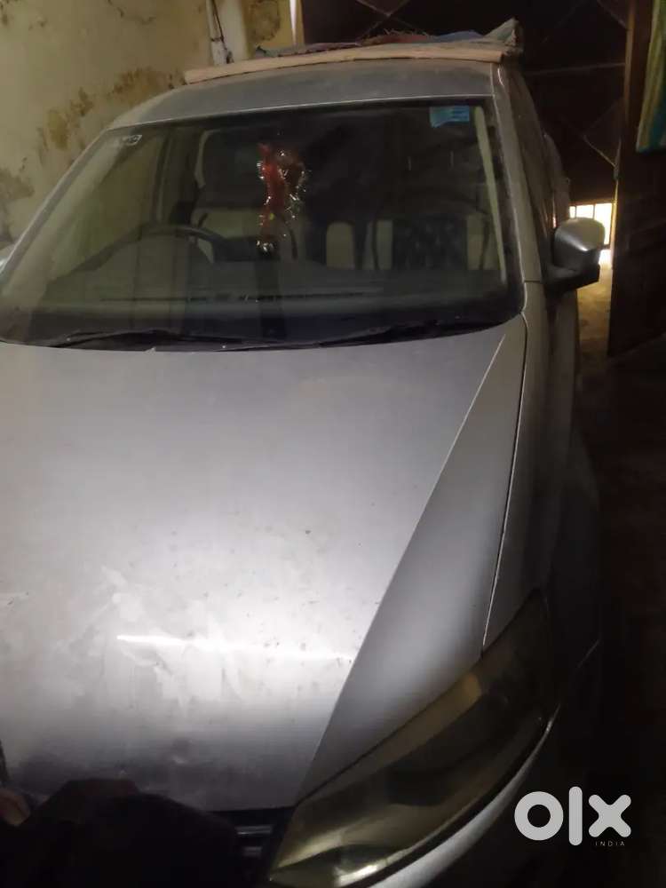 Volkswagen Vento 2011 Cng & Hybrids 70000 Km Driven