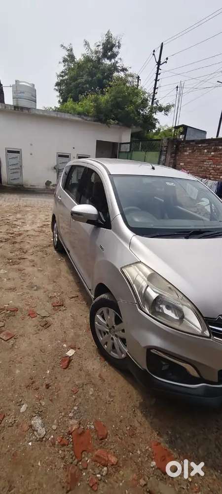 Maruti Suzuki Ertiga 2017 Diesel Pus Button Start Donon Remote Hai