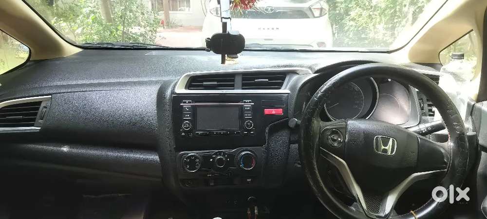Honda Jazz [2015-2018] Petrol
