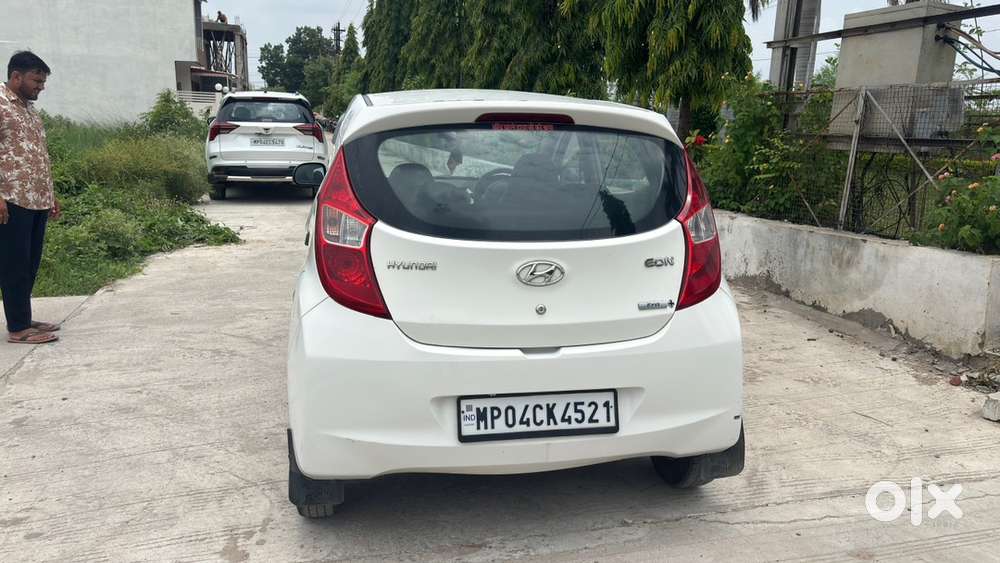 Hyundai Eon Petrol Well Maintained