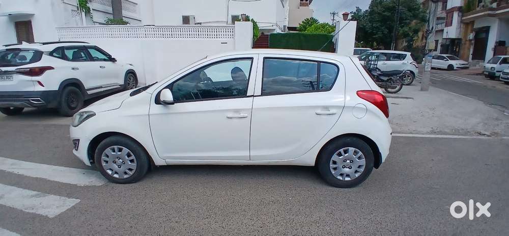 Hyundai I20 Sportz Option 1.4 Crdi, 2014, Diesel