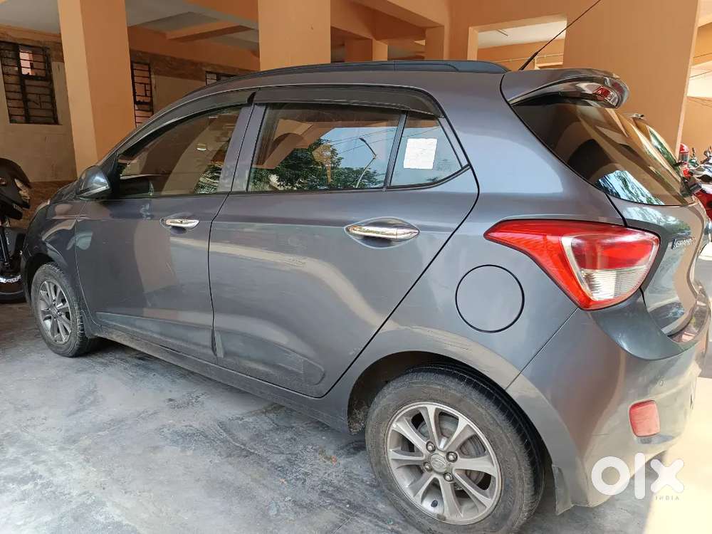 Hyundai Grand I10 2016 Petrol - Premium Number
