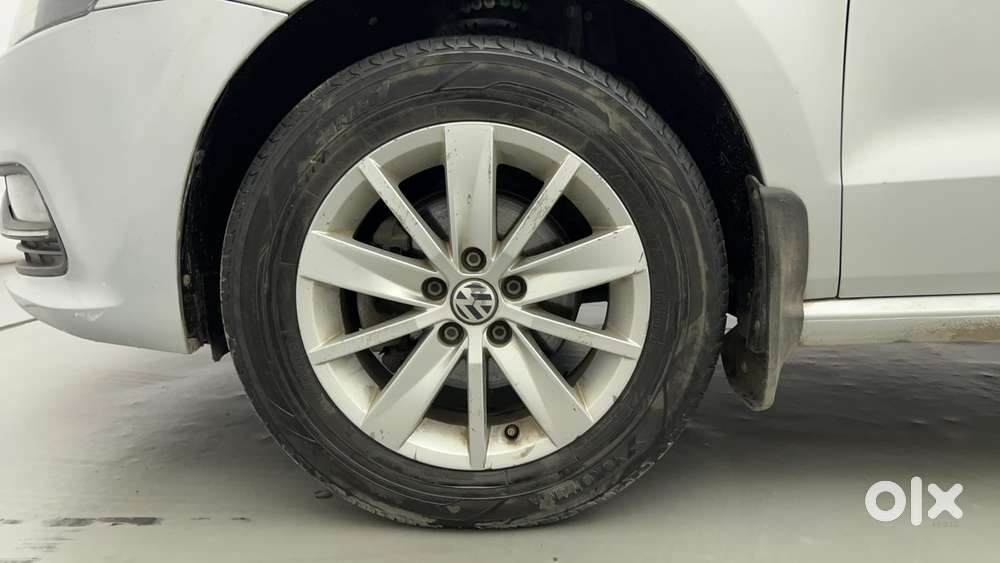Volkswagen Polo 2009-2013 Petrol Highline 1.2l, 2017, Petrol