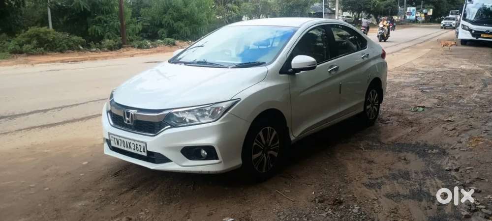 Honda City V Mt, 2022, Petrol