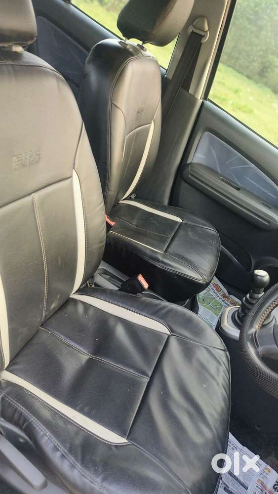 Maruti Suzuki Ritz Vxi, 2011, Petrol
