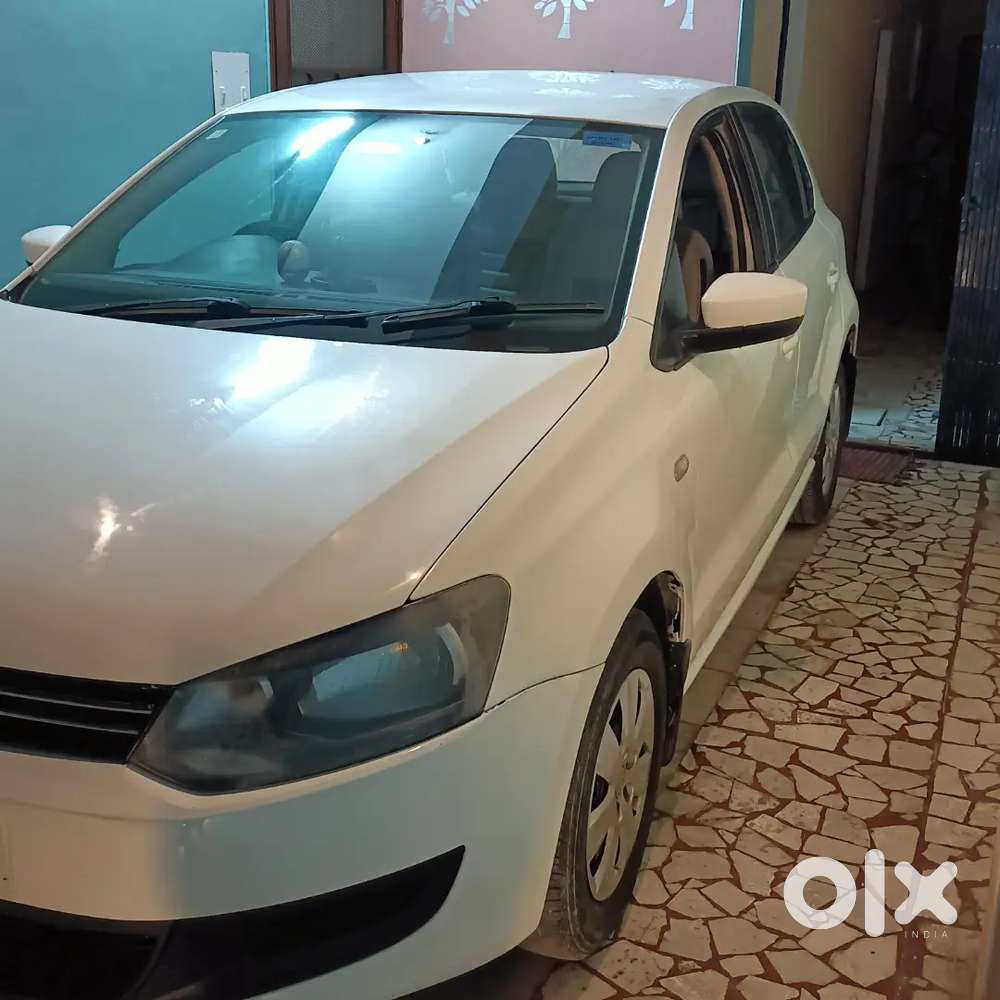 Volkswagen Polo 2011 Petrol 78880 Km Driven