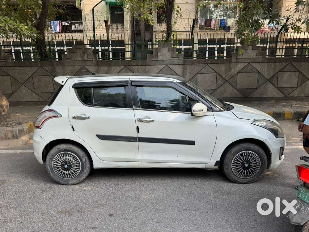 Maruti Suzuki Swift 2016