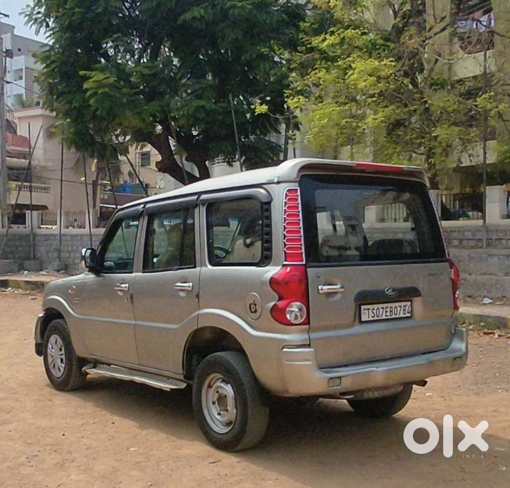 Mahindra Scorpio 2009-2014 M2di, 2009, Diesel