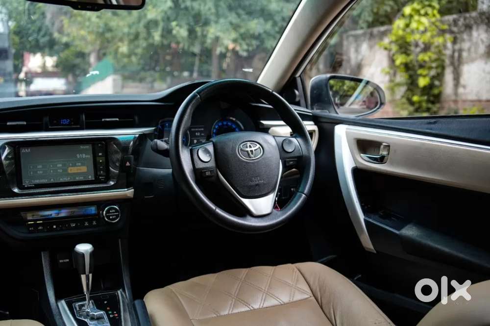 Toyota Corolla Altis 1.8 G, 2015, Petrol