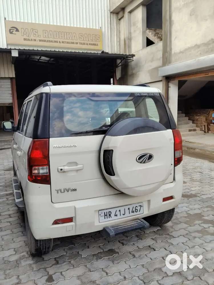 Mahindra Tuv 300 2018 Diesel 303000 Km Driven