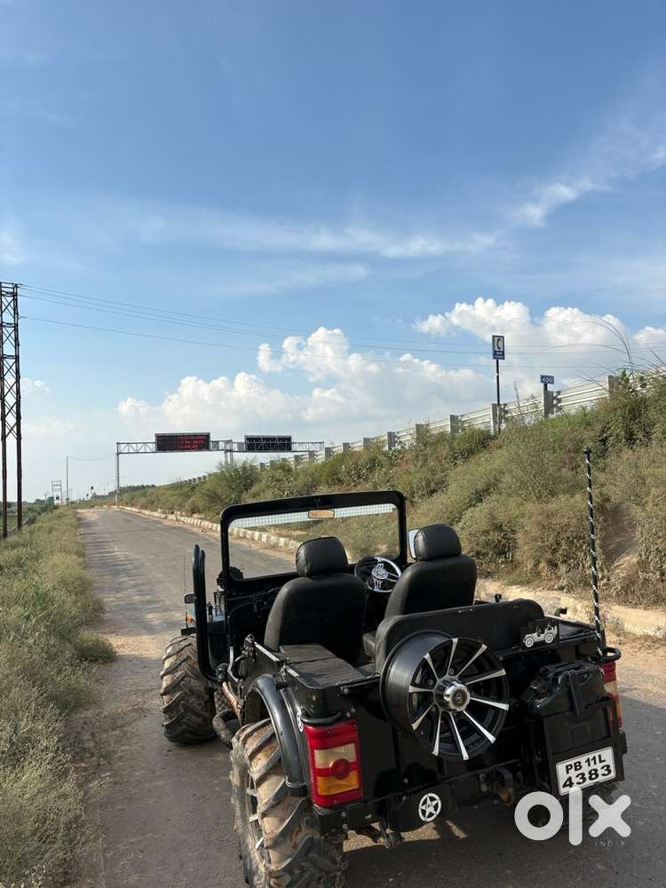 Jeep Meridian 1989 14000 Km Driven