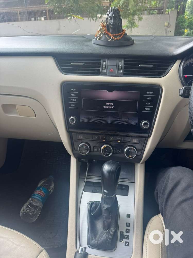 Skoda Octavia 2017 Year Car