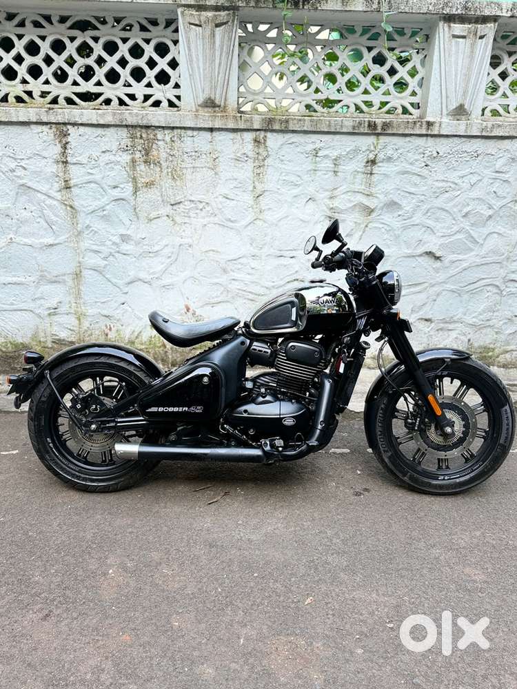 Offering Jawa 42 bobber dual ABS in Pune