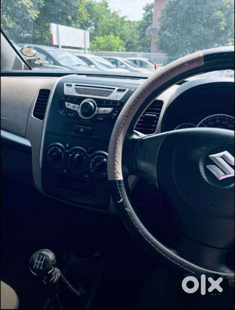 Maruti Suzuki Wagon R 1.0 Vxi (o), 2014, Petrol