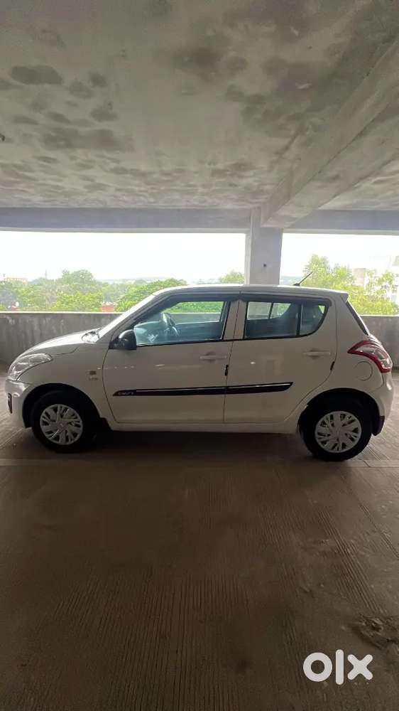Maruti Suzuki Swift Ldi 2015 October Diesel