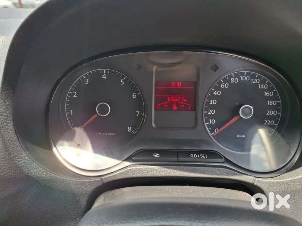 Volkswagen Polo Petrol Highline 1.2l, 2014, Petrol