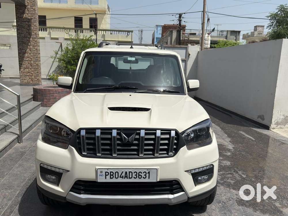 Mahindra Scorpio S5 Has Good Condition, New Tires And Wheels