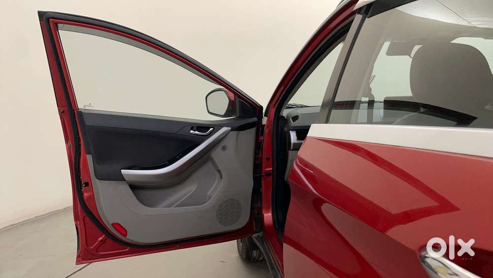 Tata Nexon 1.2 Revotron Xz Plus, 2018, Petrol