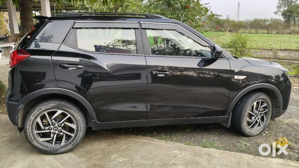 Mahindra Xuv300 2023 Petrol 38300 Km Driven