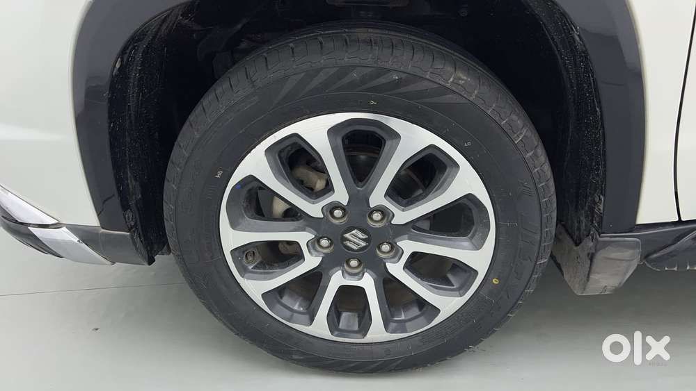 Maruti Suzuki Grand Vitara 1.5 Alpha Smart Hybrid At, 2022, Petrol