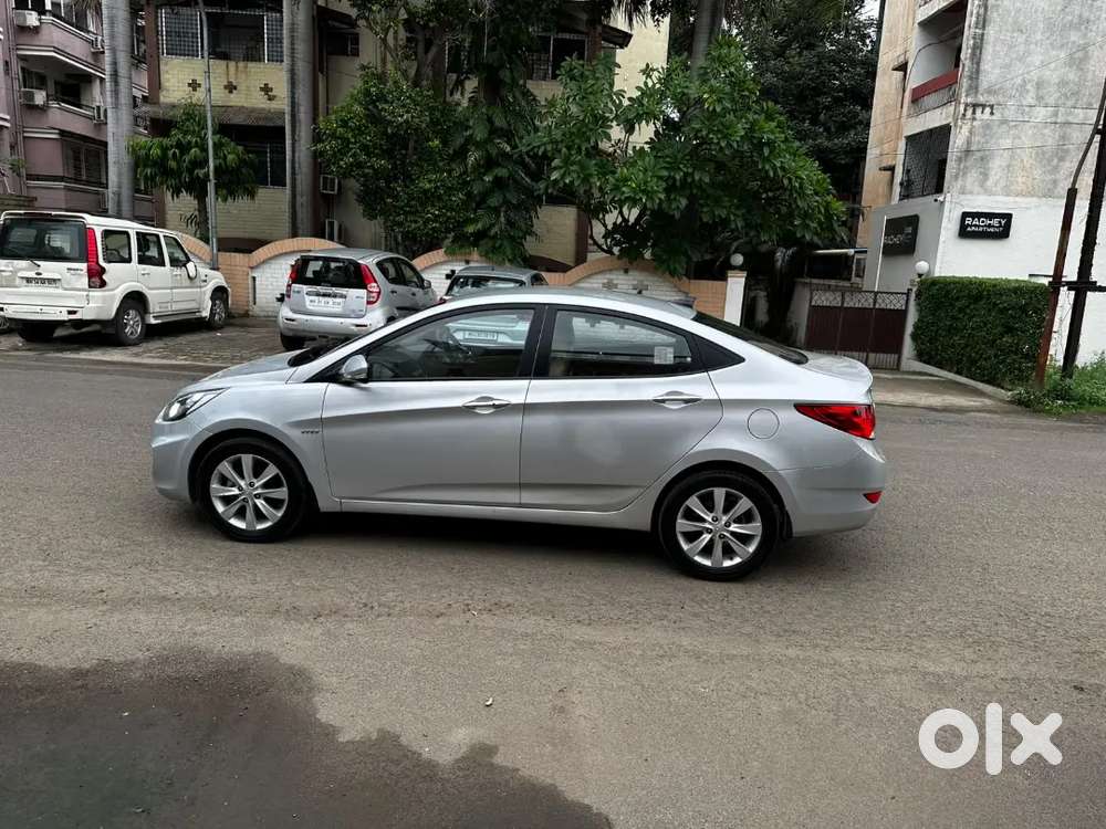 Only 26k Km Driven.with Service Record. 2 Keys Available