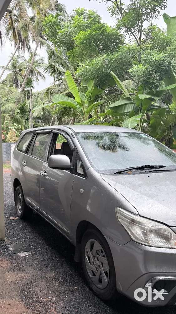 Toyota Innova 2016 Year