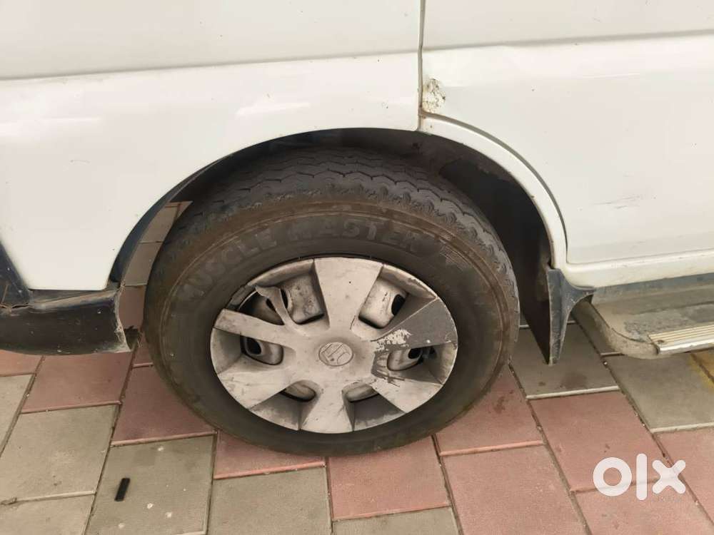 Maruti Suzuki Eeco 2016