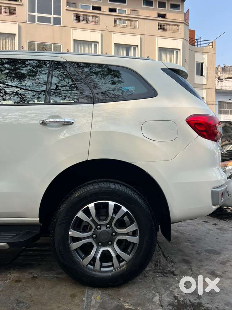 Ford Endeavour 2021 Only 9900 Kms